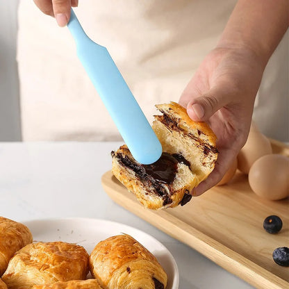 1 Piece Random Color Food Scraper, Non Stick Design, Heat-resistant, Kitchen Utensil, Suitable for Home and Professional Baking
